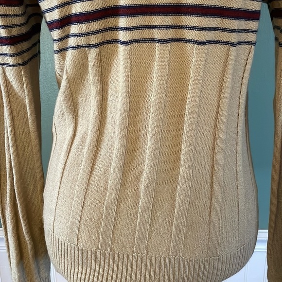 Rare Vintage Early 70s GAP V Neck Collar Striped Sweater ☘️ 30% off Bundles… - Picture 5 of 8